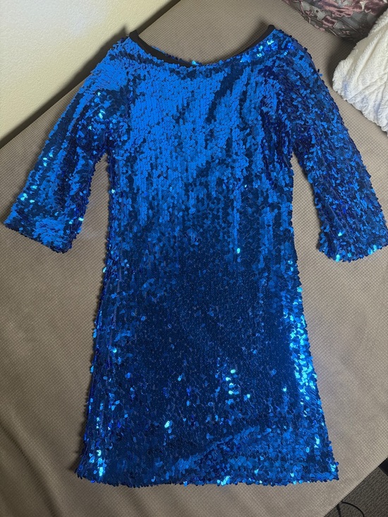 unbranded Dresses & Skirts - Blue Sequin Mini Dress with Three-Quarter Sleeves